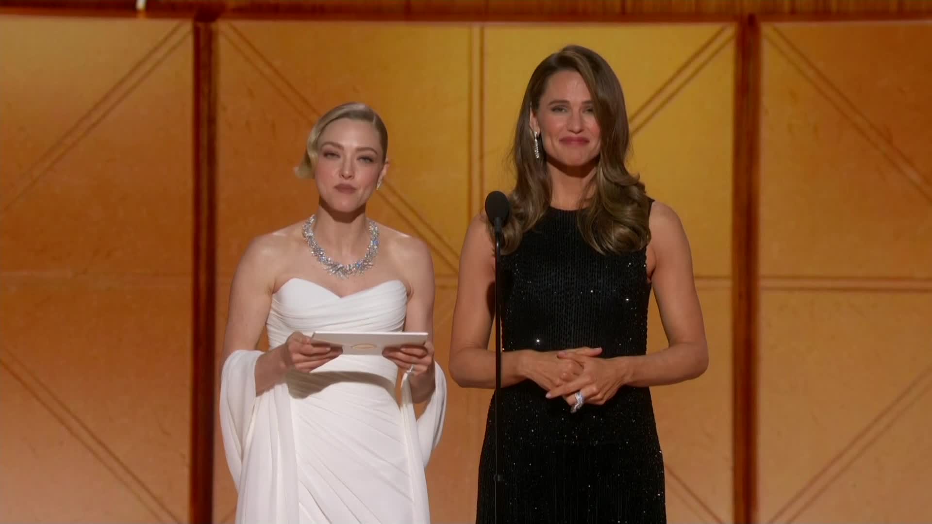 golden_globes_120126_female_supporting_Actor